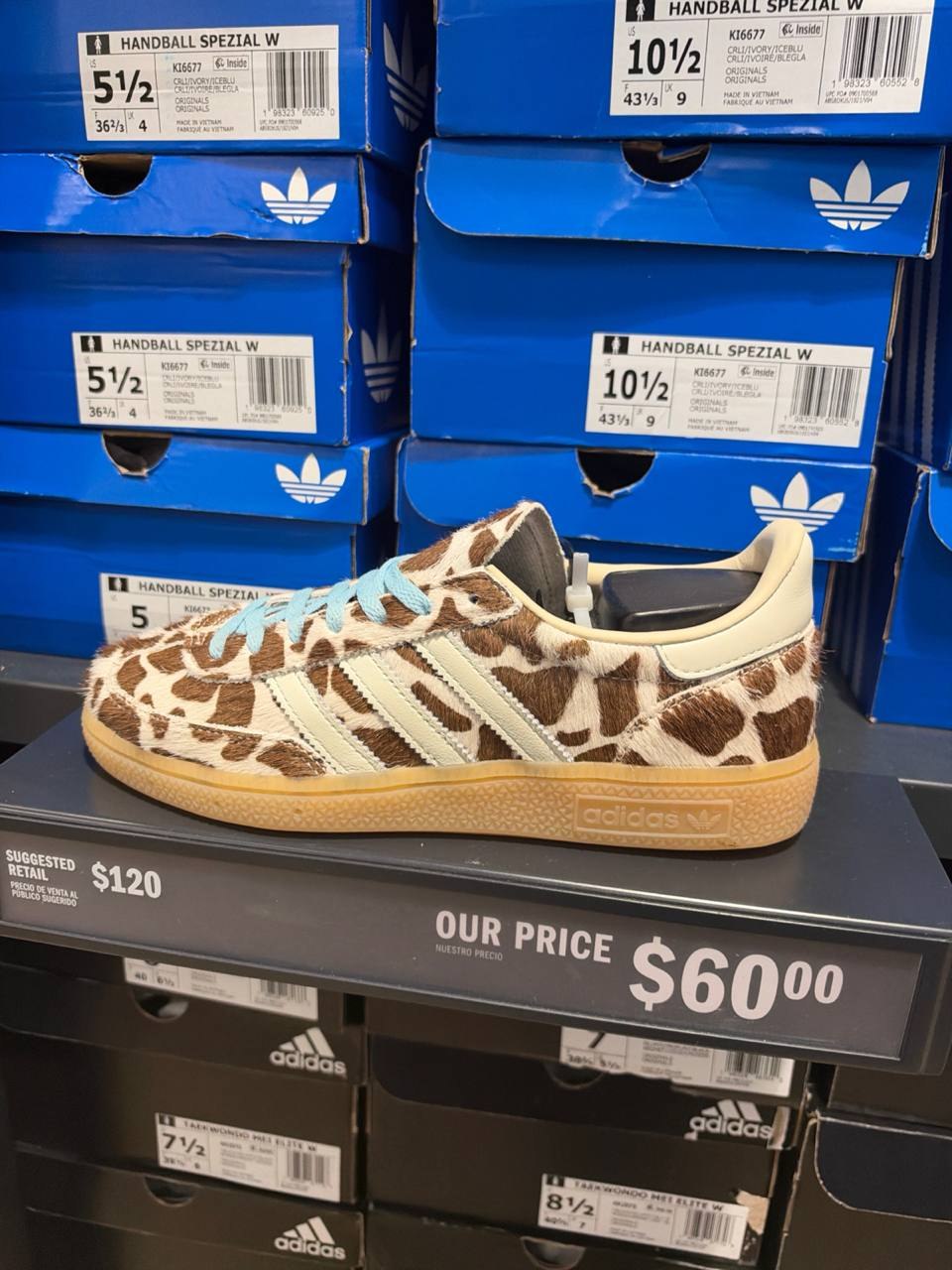 Adidas Fem - Handball spezial W