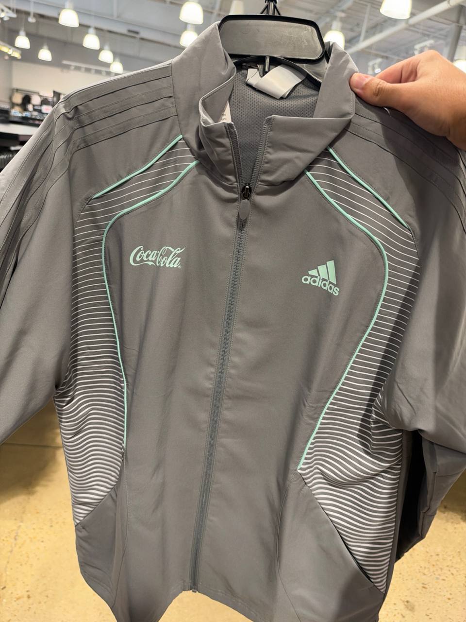 Adidas Masc- Jaqueta