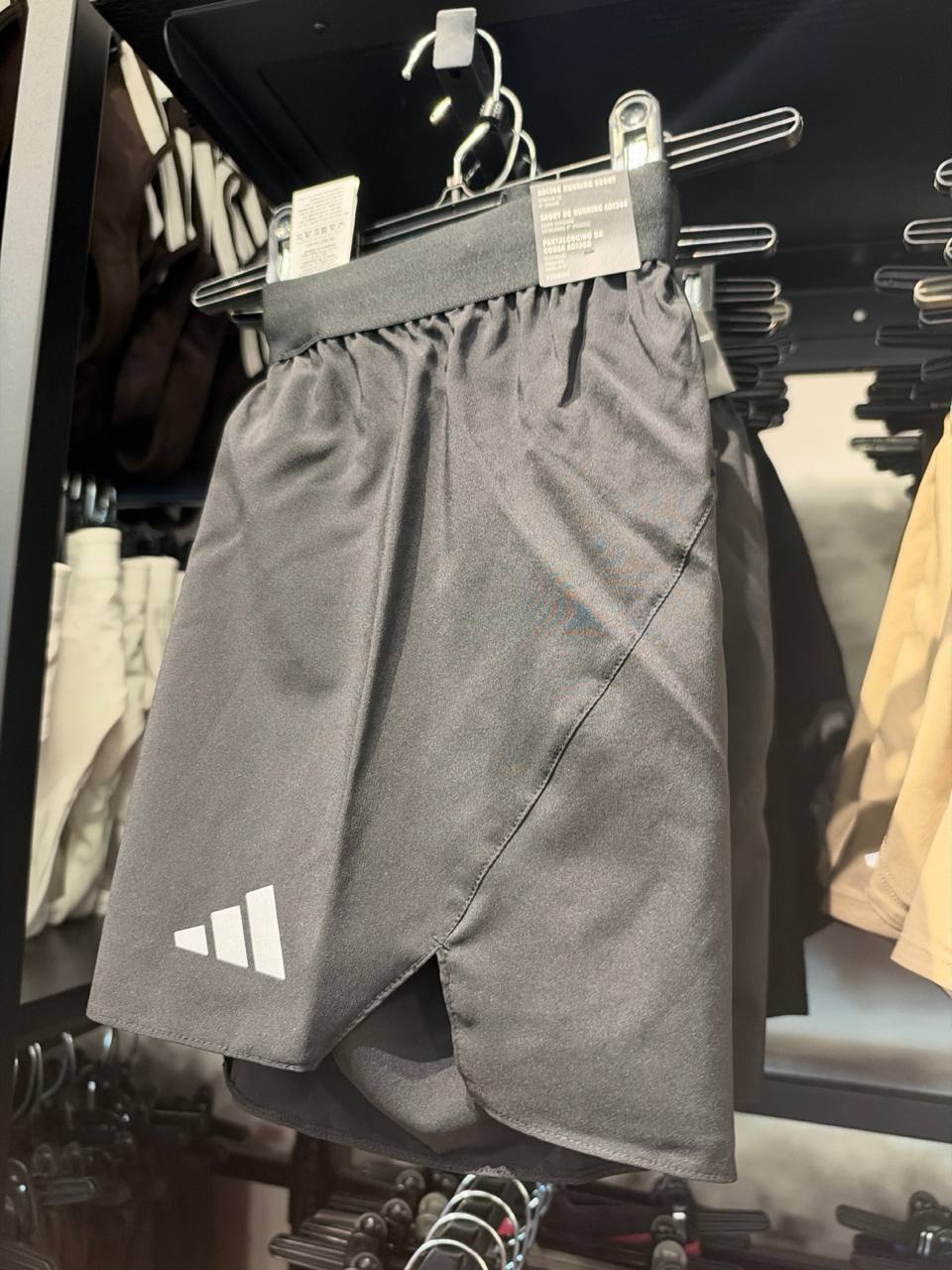 Adidas Fem- Shorts