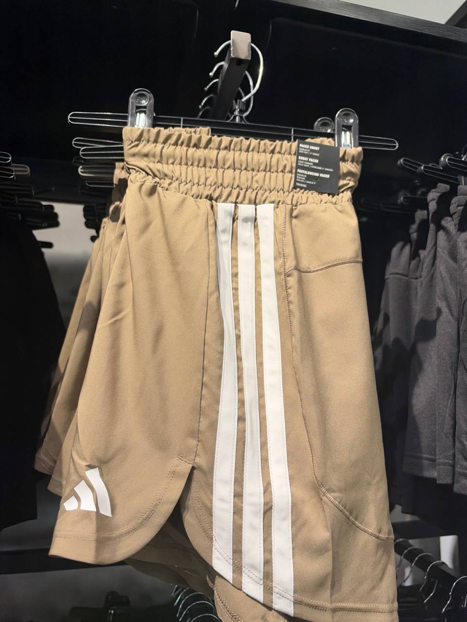 Adidas Fem- Shorts