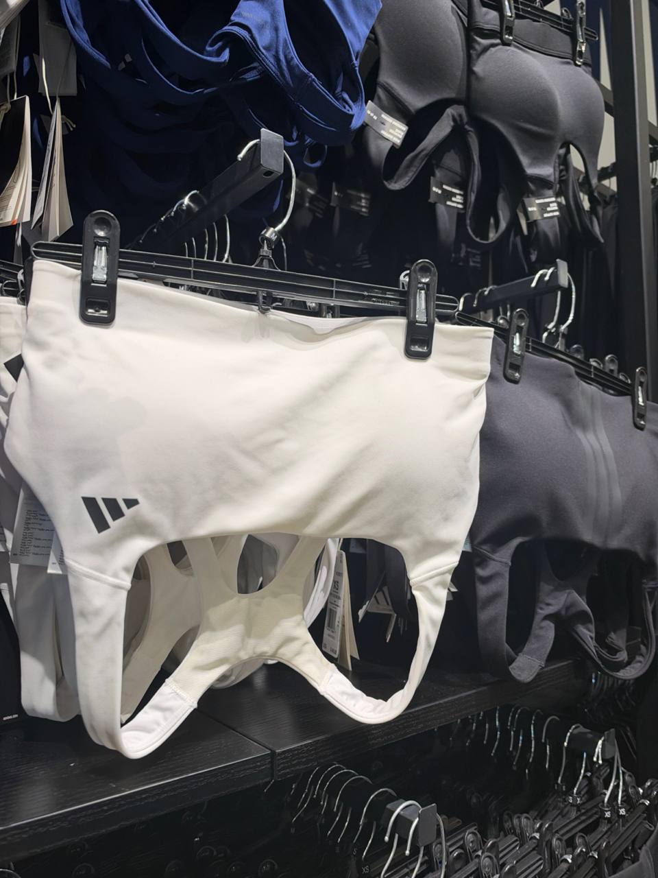 Adidas Fem- Top