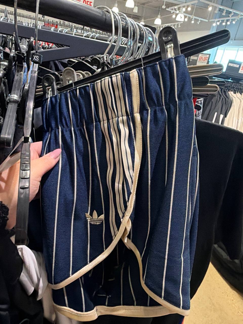 Adidas Fem- Shorts